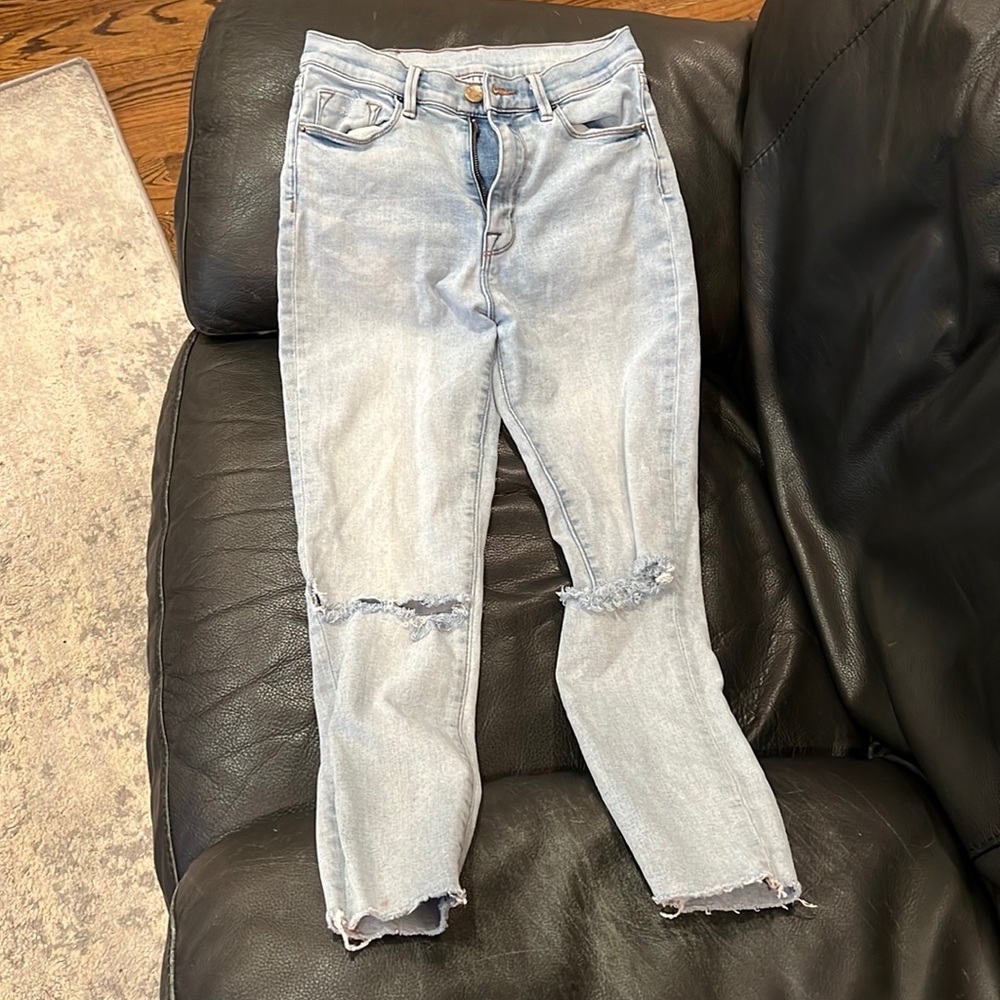 BDG high waisted light wash skinny jeans